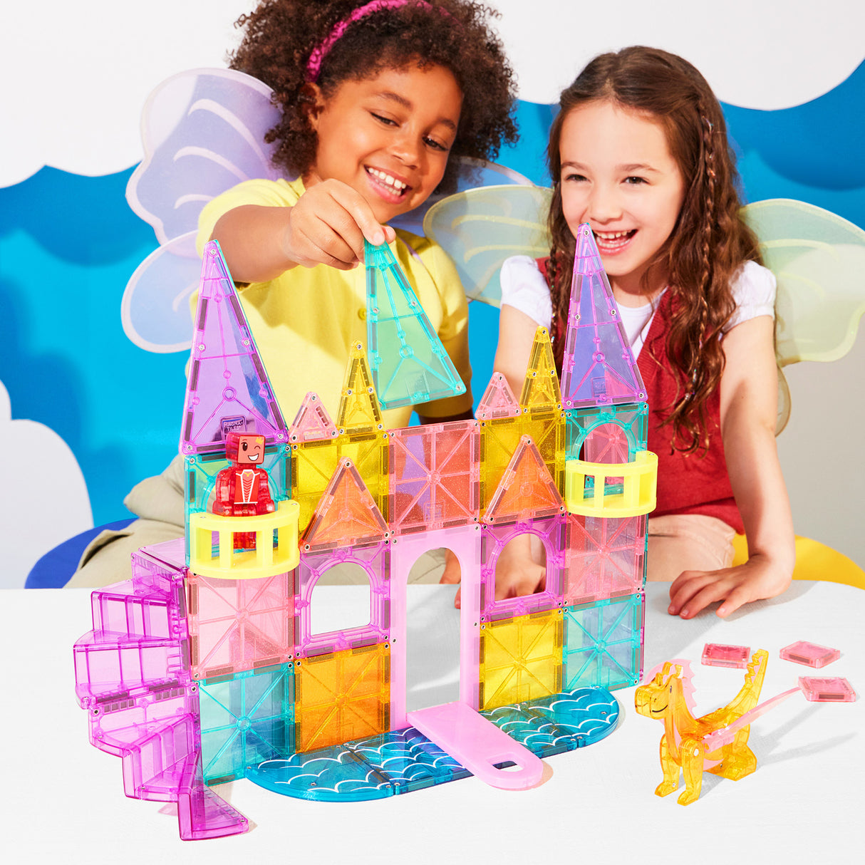 Magna-Tiles Castle DLX + MicroMAGS 48 Piece Set